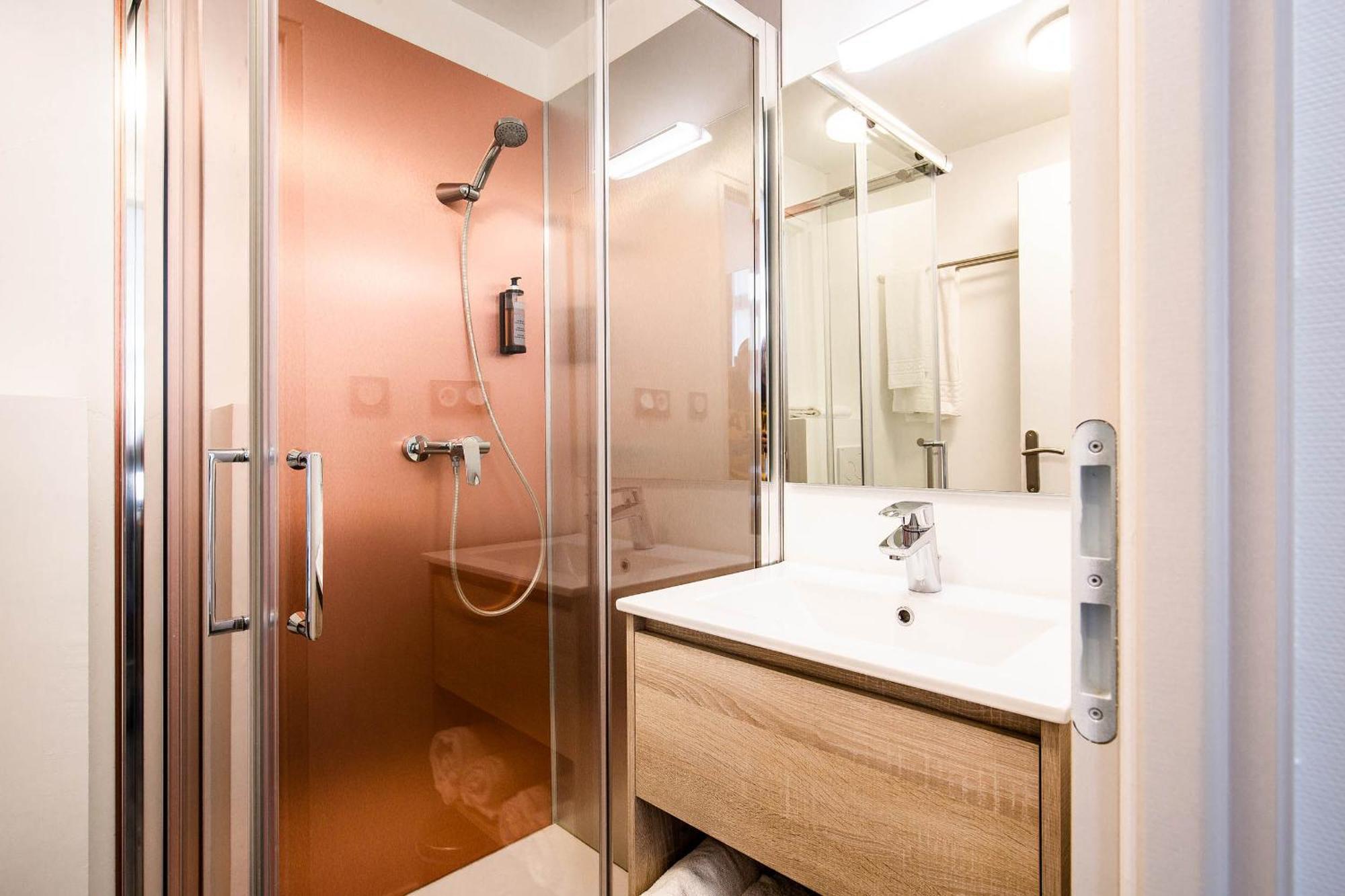 Hostel Pb - Perpignan Gare Eksteriør bilde