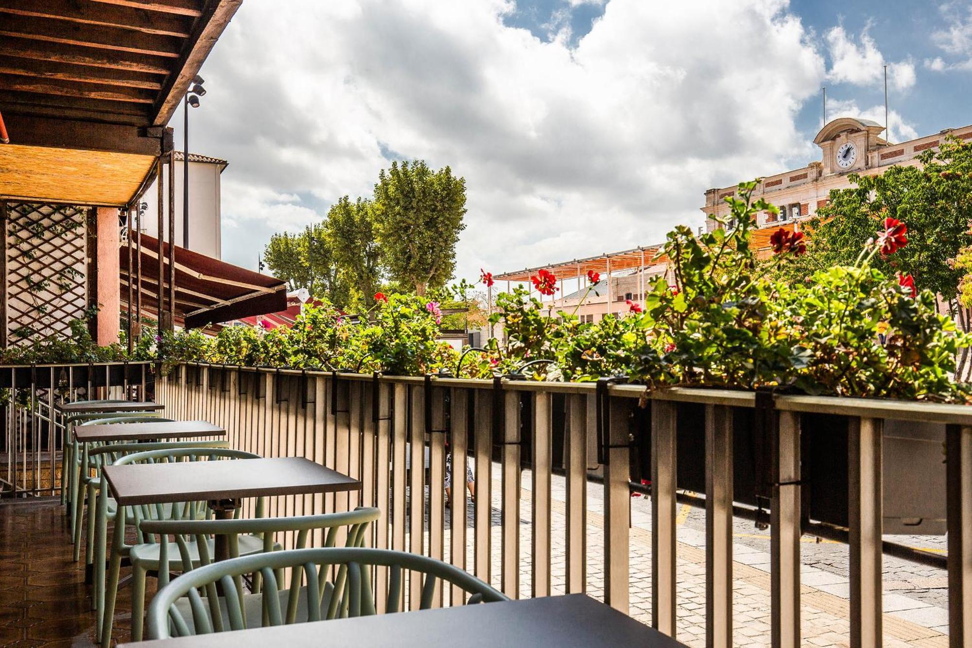 Hostel Pb - Perpignan Gare Eksteriør bilde
