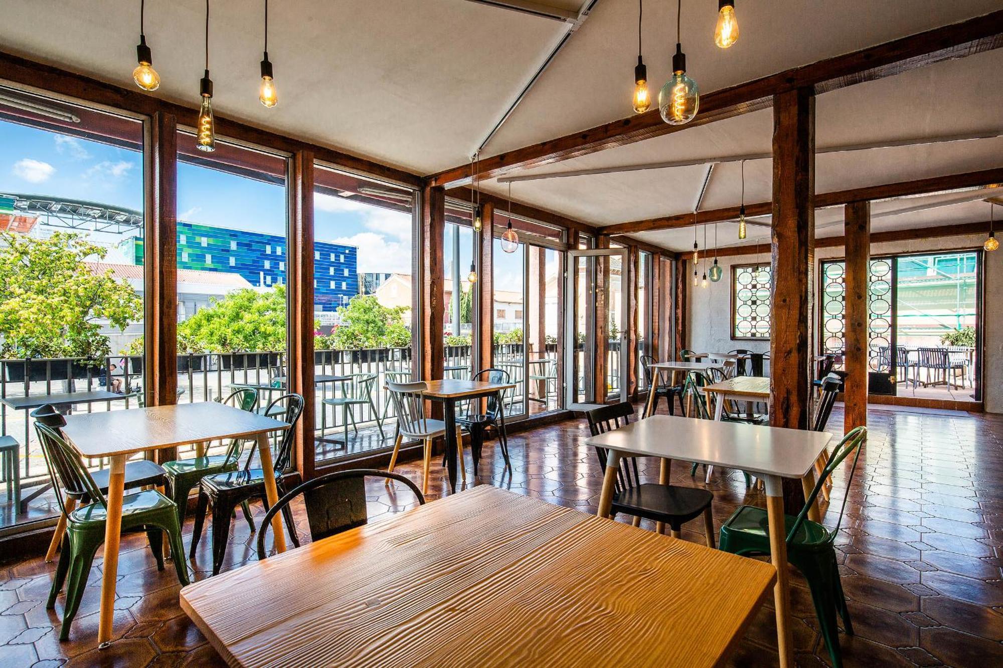 Hostel Pb - Perpignan Gare Eksteriør bilde